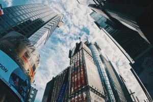 如何建造质量优良的农村瓦房？这种建造过程如何控制成本？