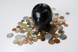 如何解析金融公司的经营状况？这些经营状况对投资者有何启示？